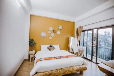 Habitación doble con vistas a la montaña — Sapa indigo inn